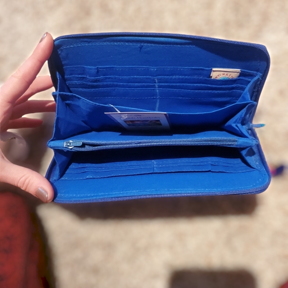 4/$20 NWT Handmade Wallet - Picture 2 of 4